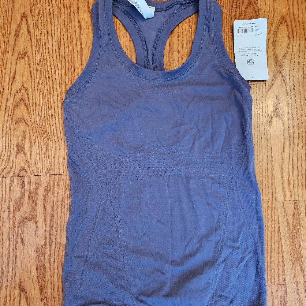 Athleta Momentum Tank